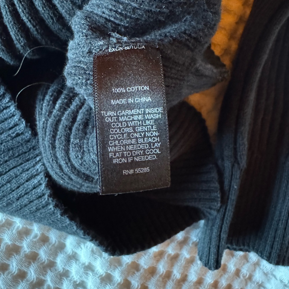 Express zip sweater - Picture 6 of 6